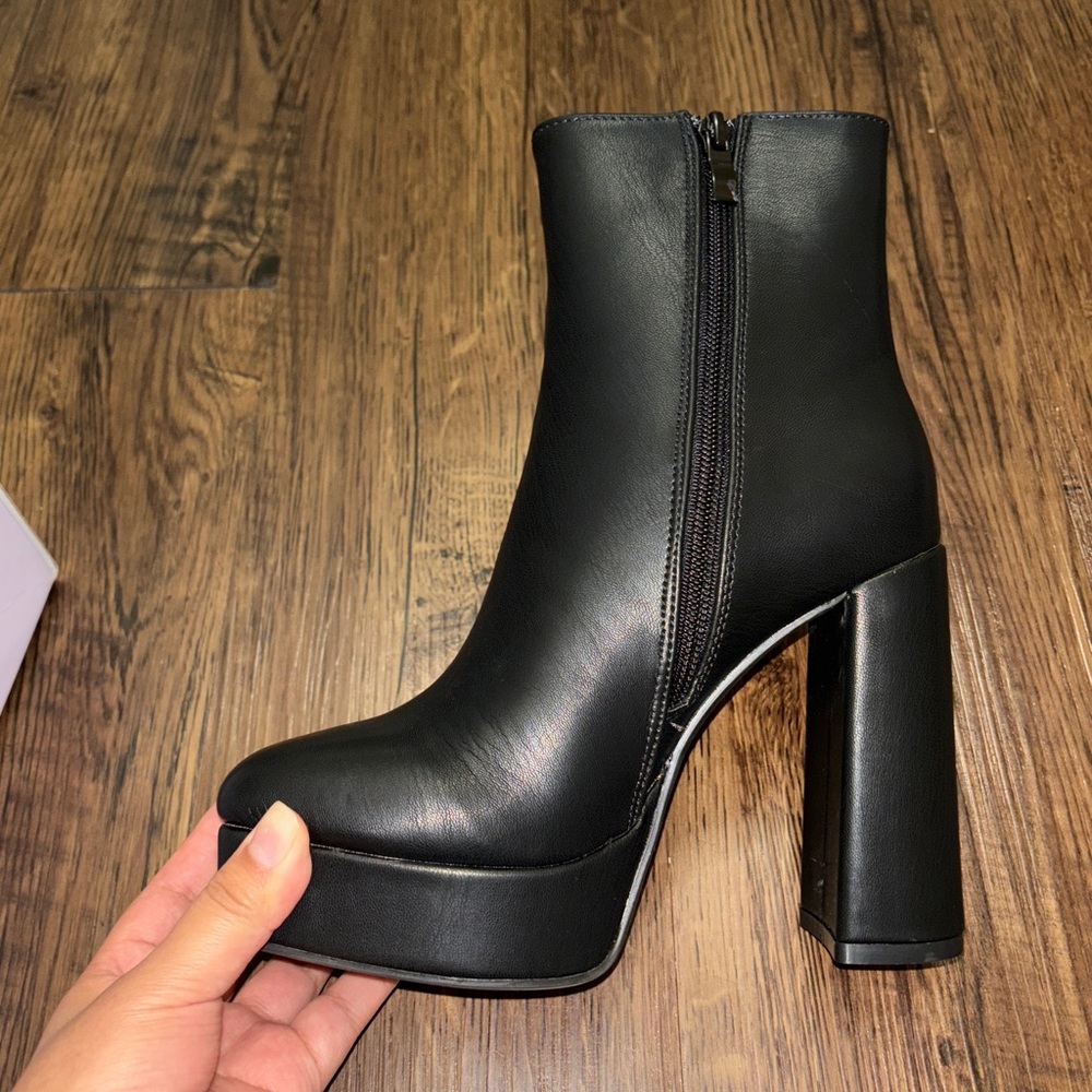 Brand new booties !